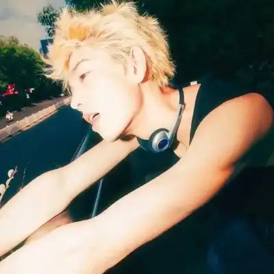 乌拉圭客战,玻利维亚世,预赛握手言,彩神网,彩票平台,在线购彩,彩票投注,高频彩票