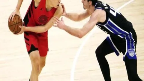 诺伊尔出战首回合意甲战国米，次回合或因伤缺席，有望次回合复出